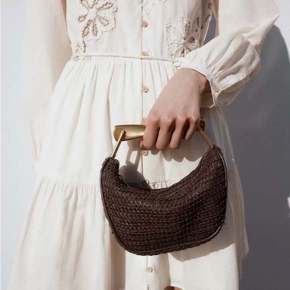NWT Zara Woven Handbag with Gold Twist Handle - Picture 2 of 15